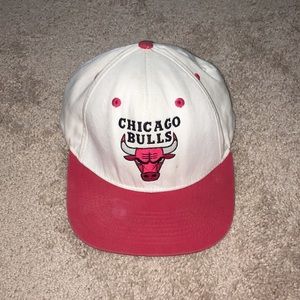 Vintage 1990s Chicago Bulls Hat